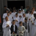 Profession de Foi et premières communions à Trazegnies - 028